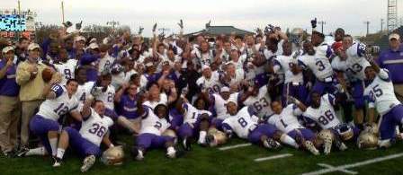 Cats Hit Gridiron August 25